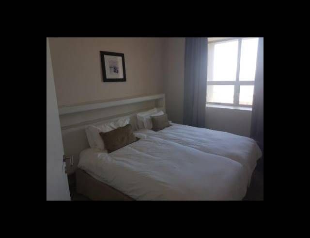 3 BEDROOM APARTMENT TO LET IN POINT WATERFRONT